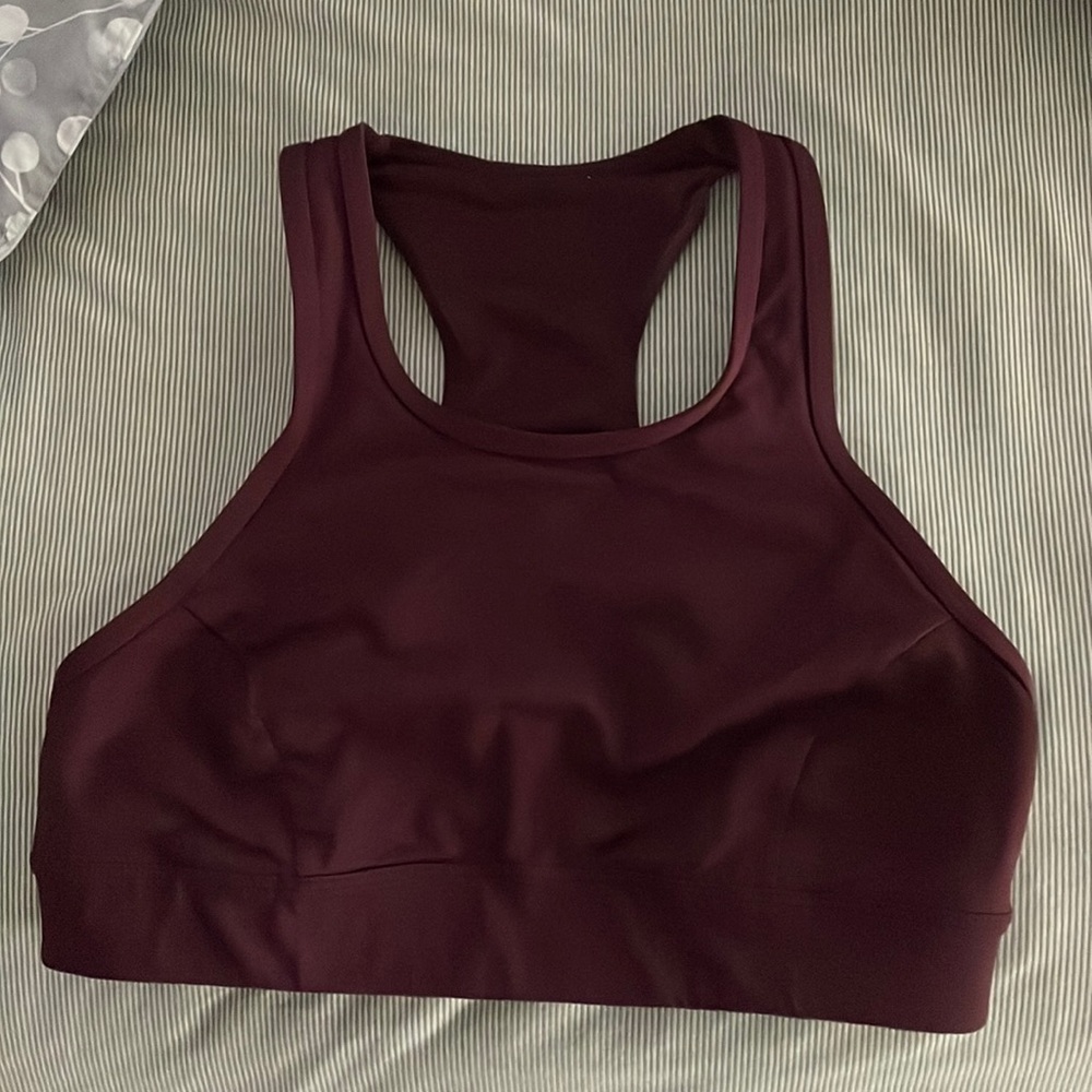 Lululemon stash bra size 8
